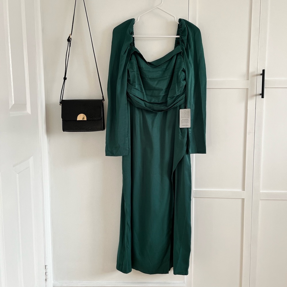 Nordstrom Emerald Green Square Neck Long Sleeve Formal Dress